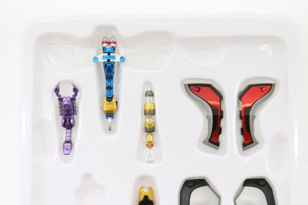 真骨彫製法 仮面ライダーカブト ハイパーフォーム 30-JD0917-07