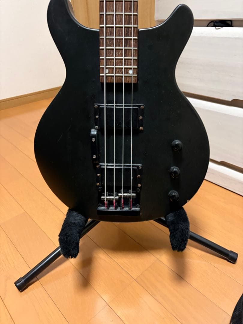 grass roots ベース　ルナシー　J