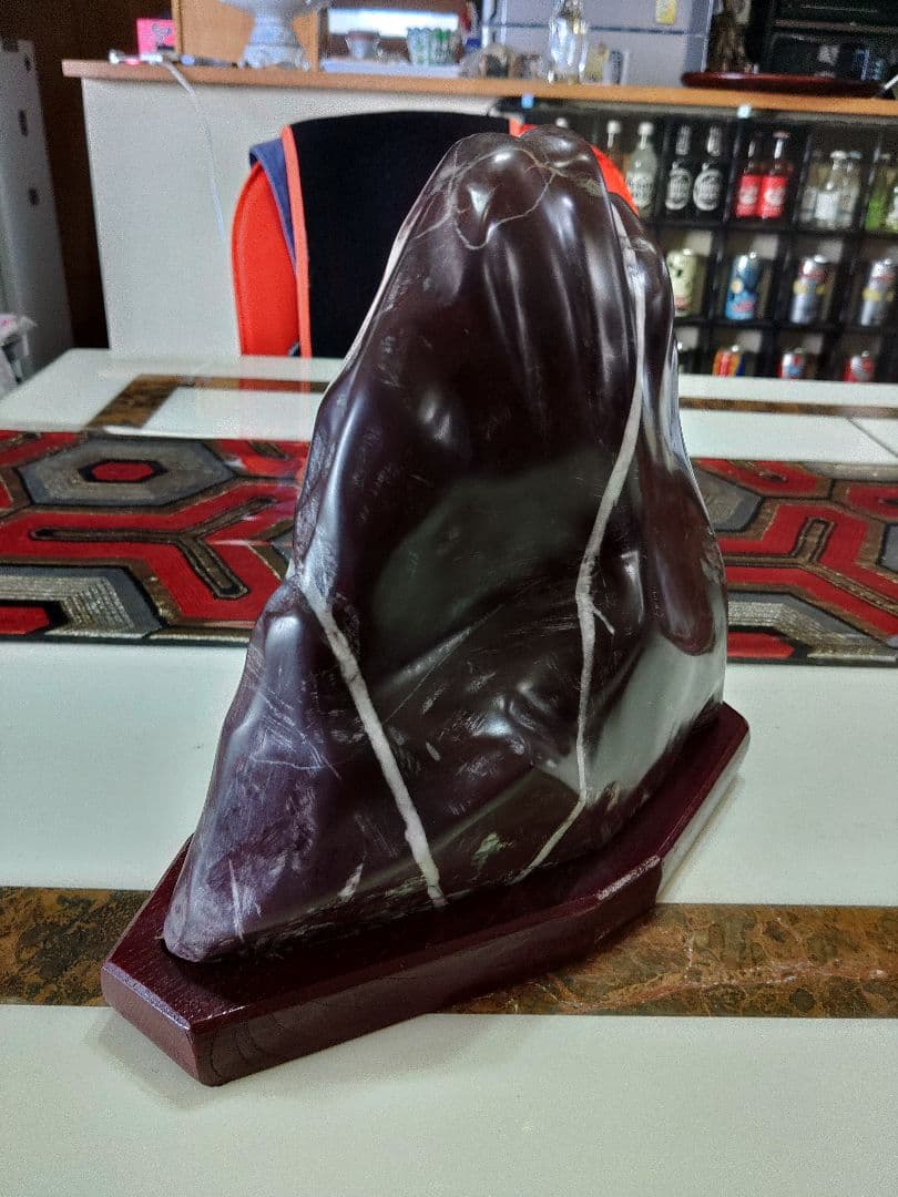 赤玉石　赤石　ビクトリーストーン　V字石　岩石　鑑賞石　かわいいレッドストーン