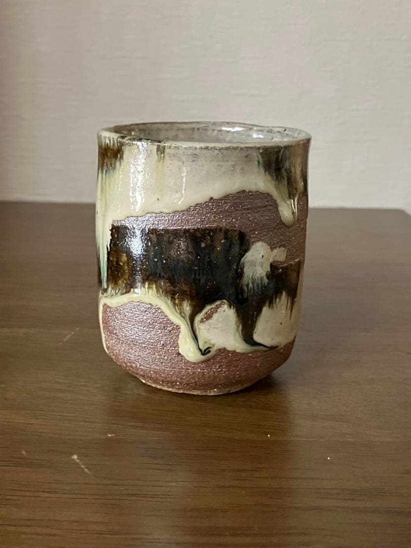 吉野敬子作　朝鮮唐津湯呑　2脚セット　遺作　径7cm 高さ8.5cm