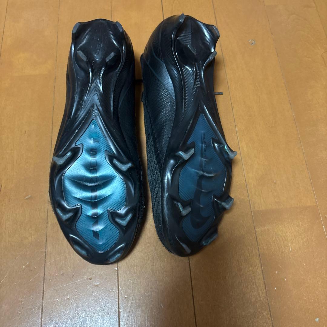 ブラックスパイクシューズ FGタイプ