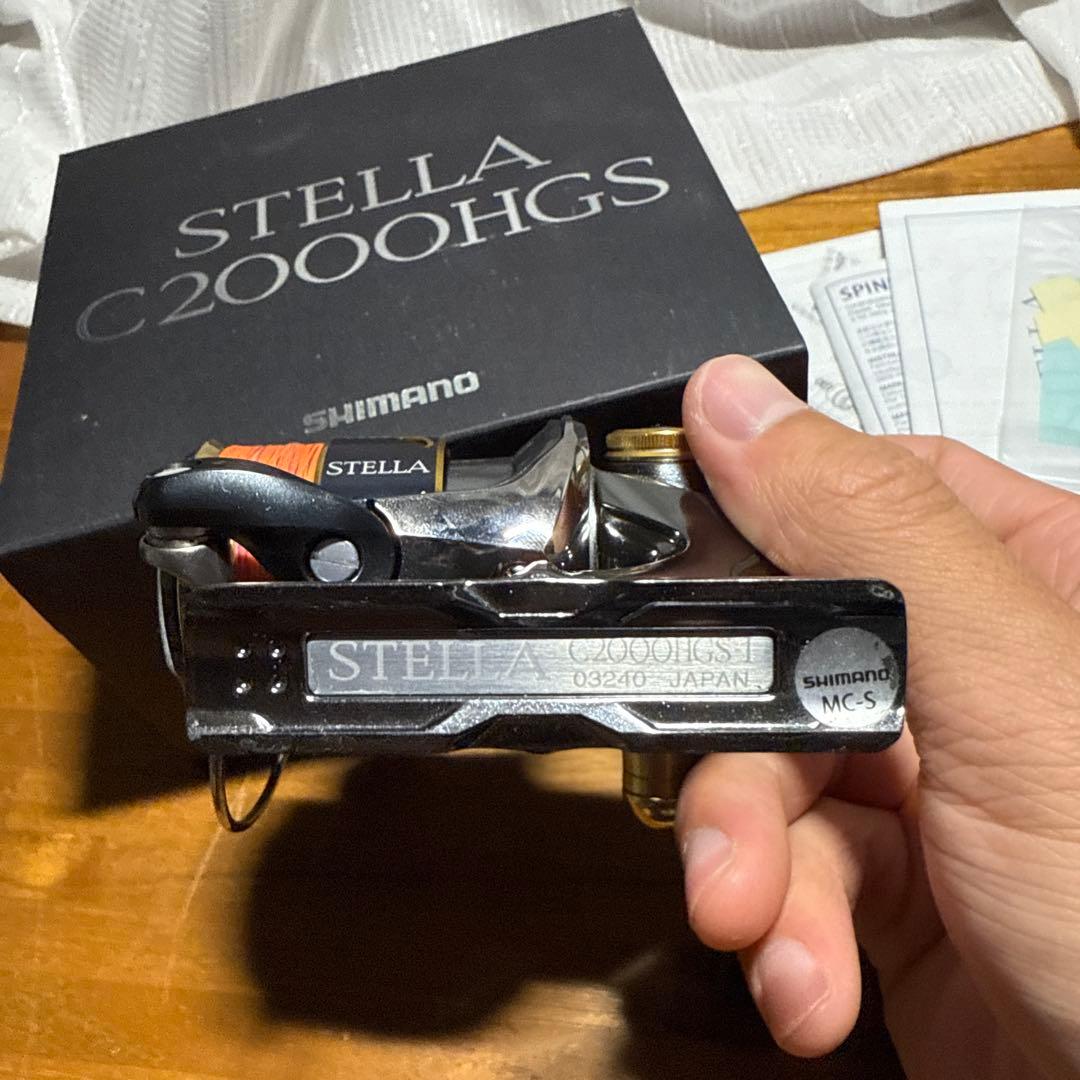 シマノ　14ステラ　C2000HGS スピニングリール