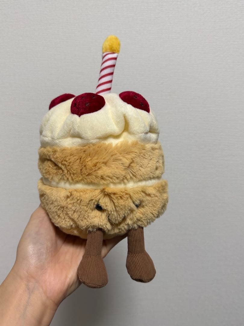  バースデーケーキ 誕生日　ケーキぬいぐるみ　いちごケーキ
