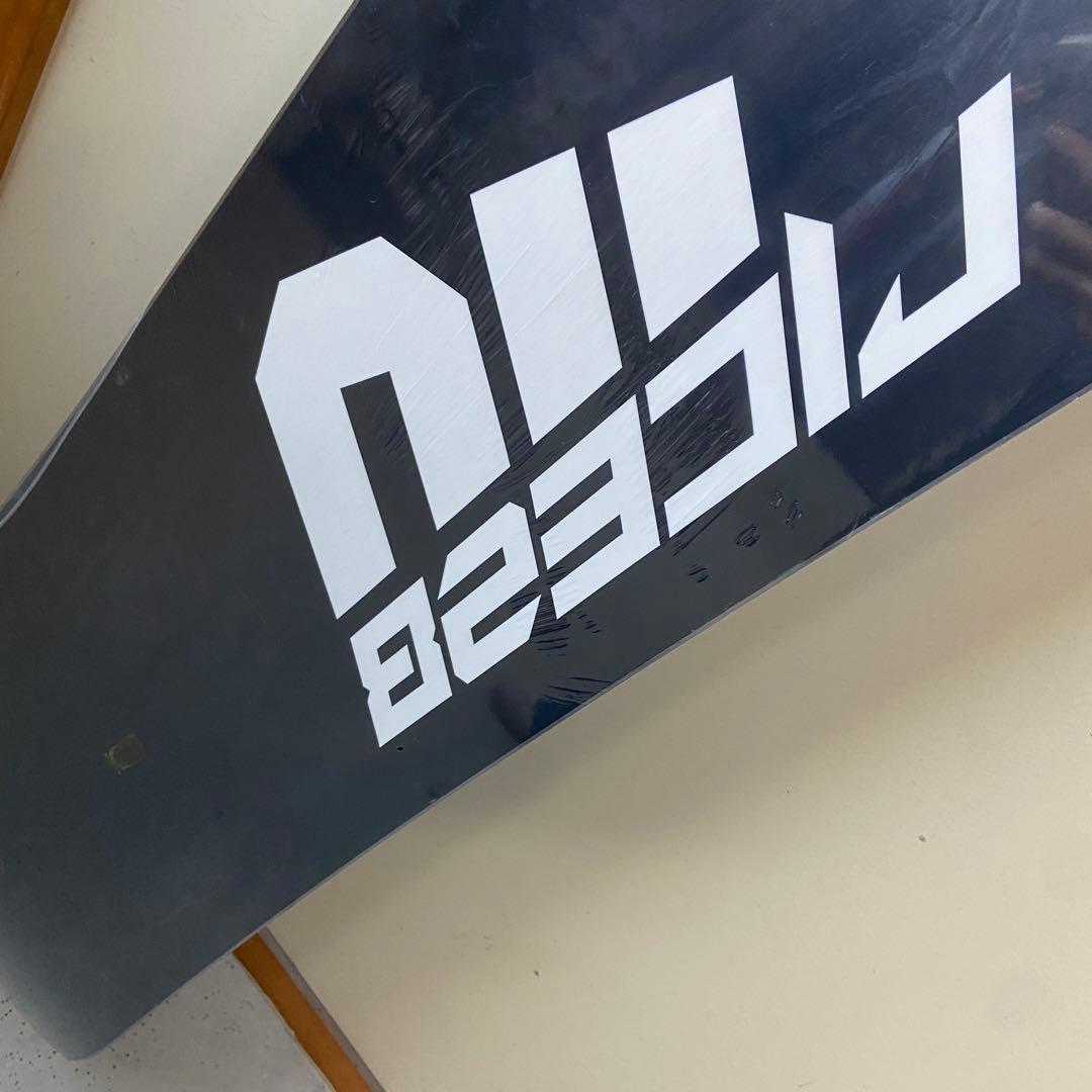 新品・未使用⭐️011Artistic×RICE28 スノーボード　148cm