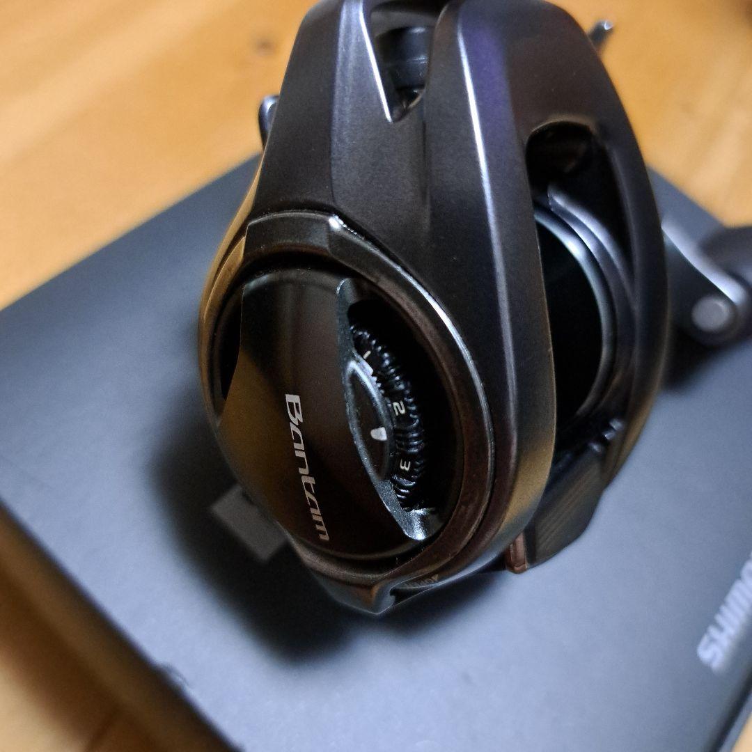 シマノ　SHIMANO 　22バンタムHG　ベイトリール　バーサタイル