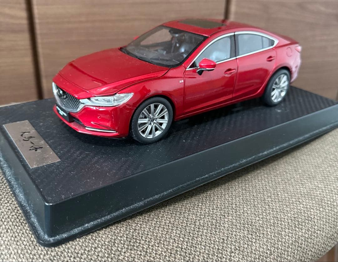 Mazda 6 Atenza 1/18 ミニカー レッド