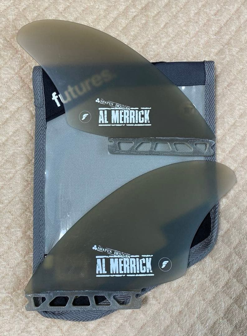 FUTURES FIBER GLASS CL TWIN KEEL ツインフィン