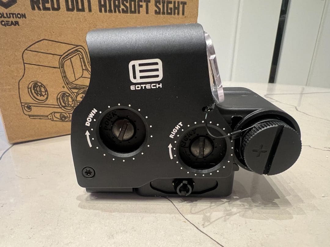 エボリューションギア　EOTechホロサイトタイプ　　　レンズプロテクターつき