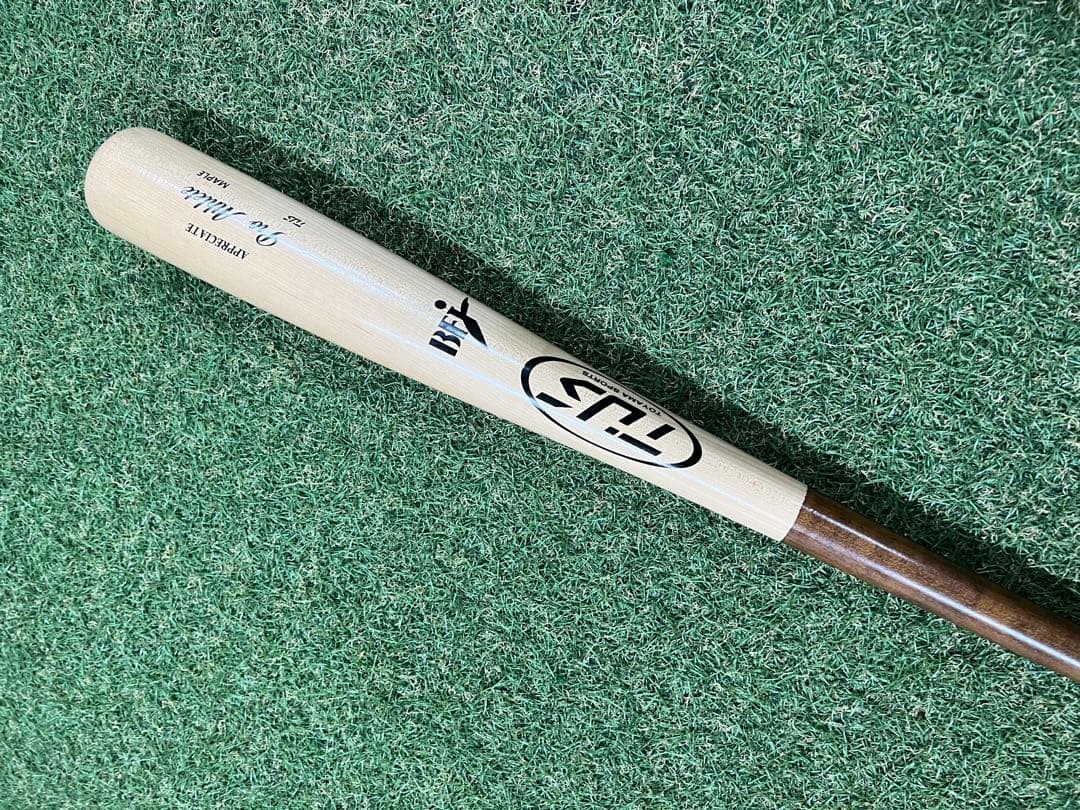 K*N様 美品｜硬式 木製バット トヤマ製作所　NIKE