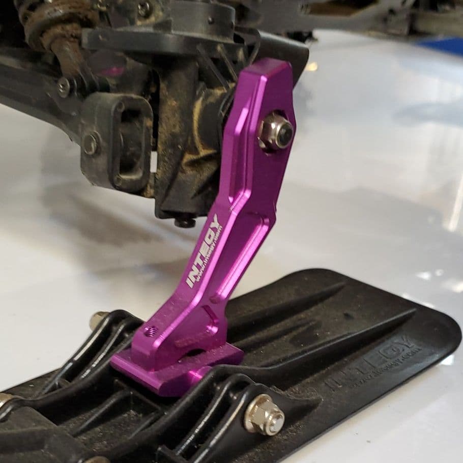 サベージキャタピラー整備できる方