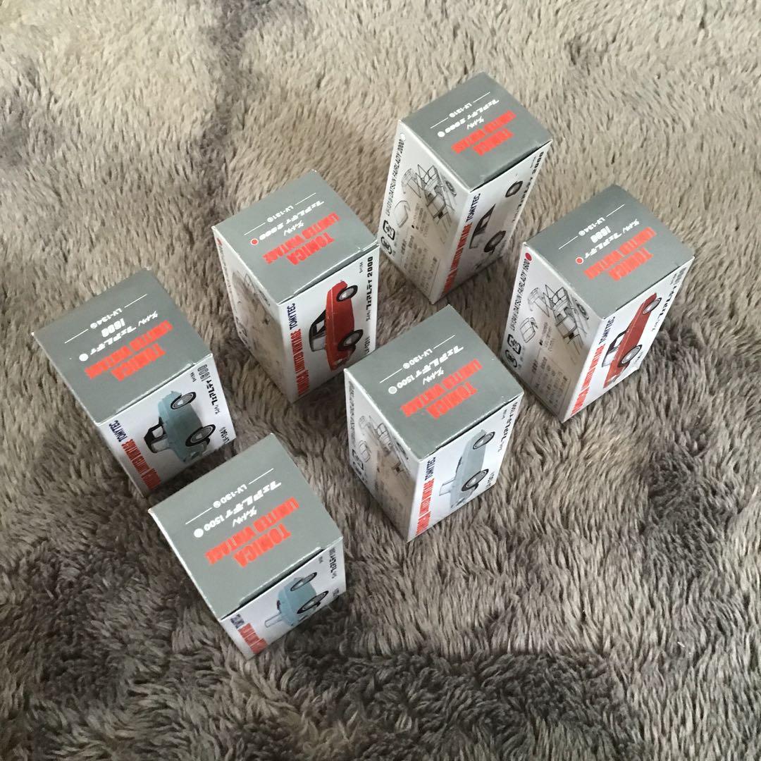 トミカリミテッドビンテージ　ダットサン　フェアレディZ 6個セット（訳あり）