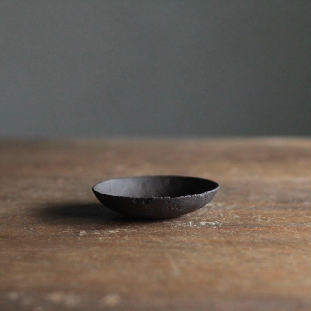 古鉄 平盃 ぐい呑み 酒器 古美術 古道具 アンティーク