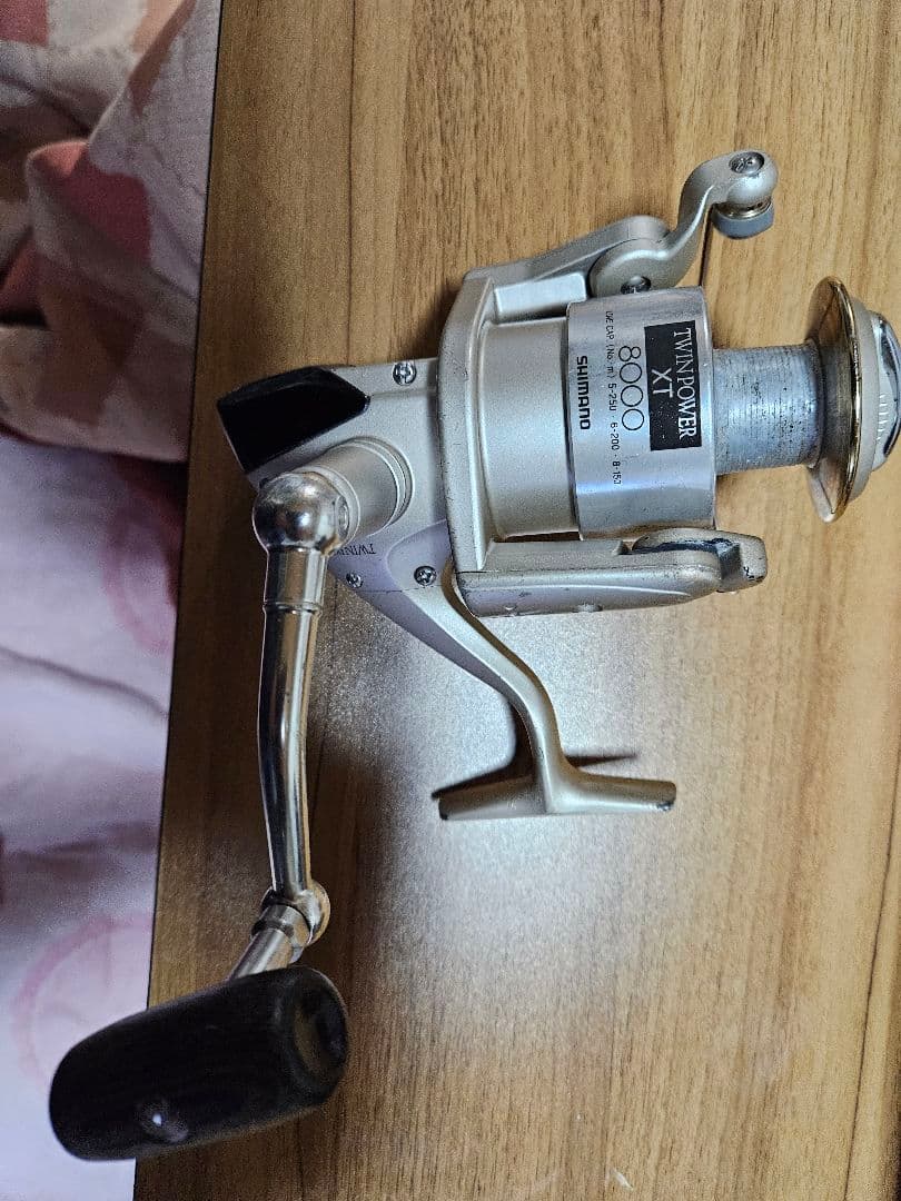 SHIMANO TWIN POWER XT 8000 スピニングリール
