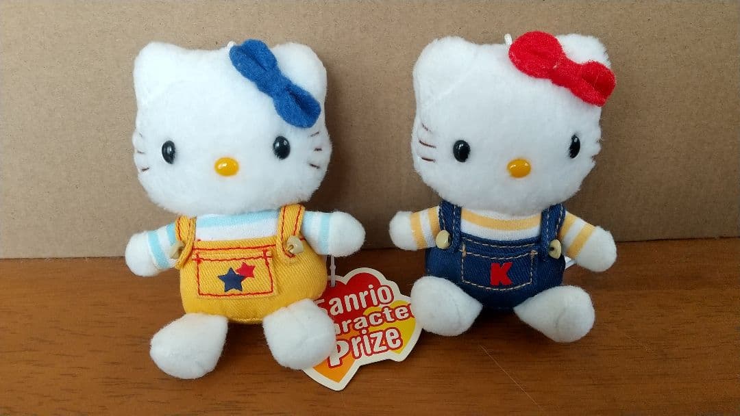 ハローキティ ボールチェーンぬいぐるみ 2体