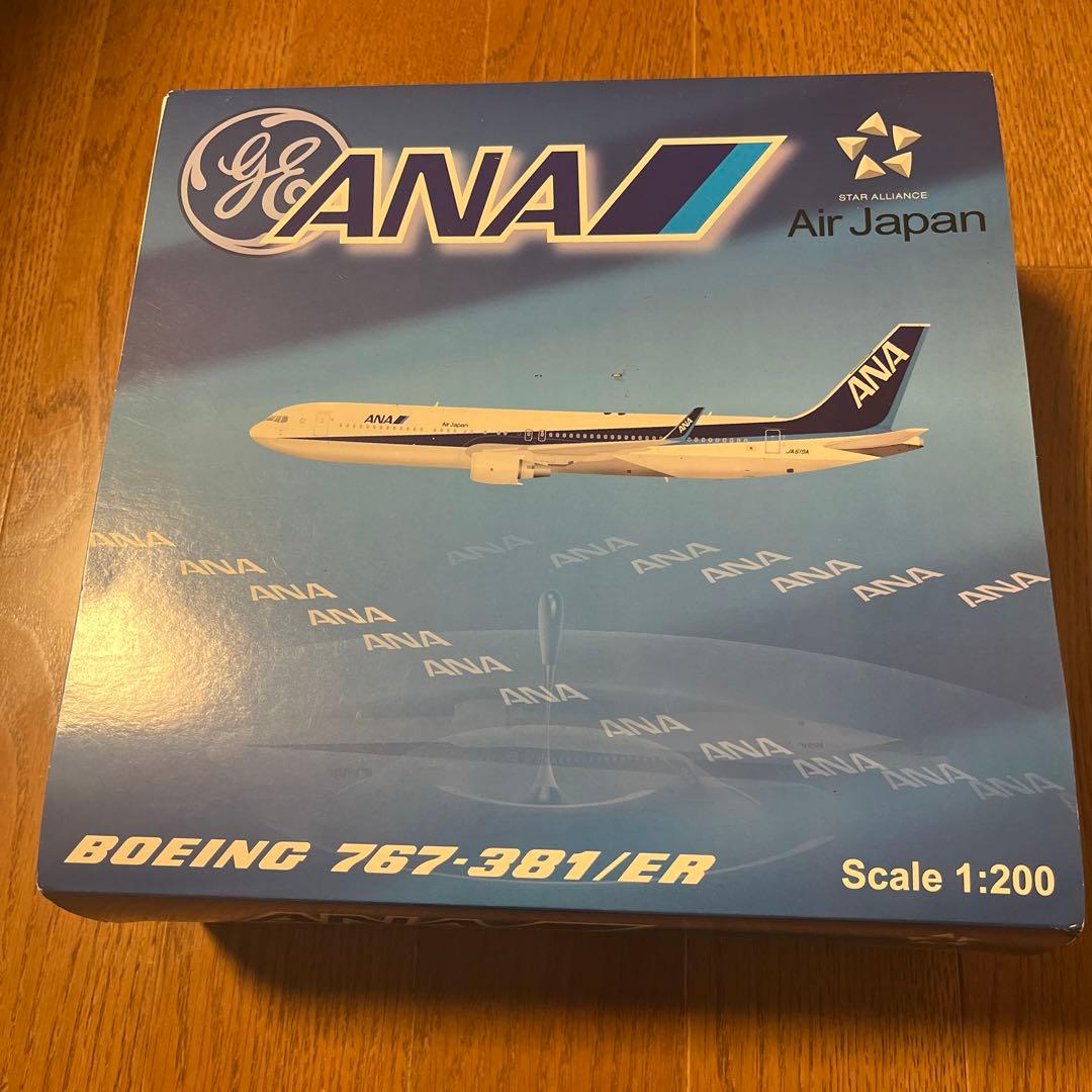 航空機・ヘリコプター ANA Boeing 767-381/ER 1:200