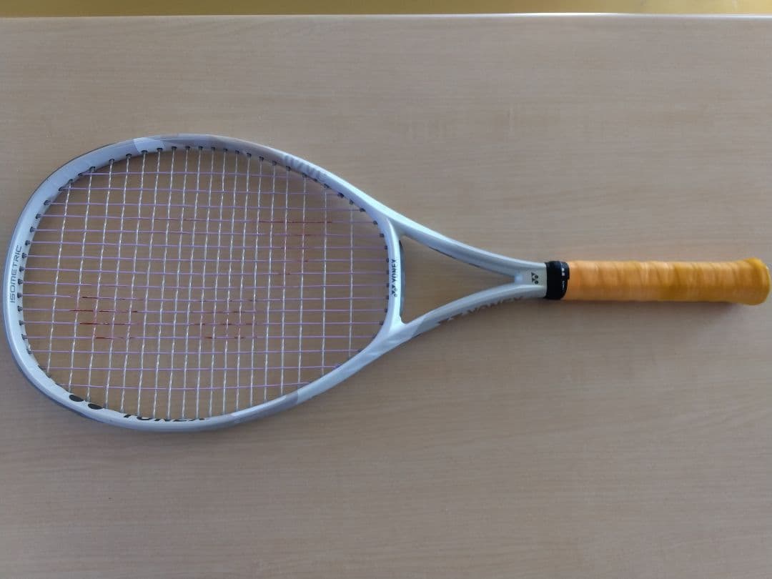 YONEX 　Vコア100 (グリップ２)