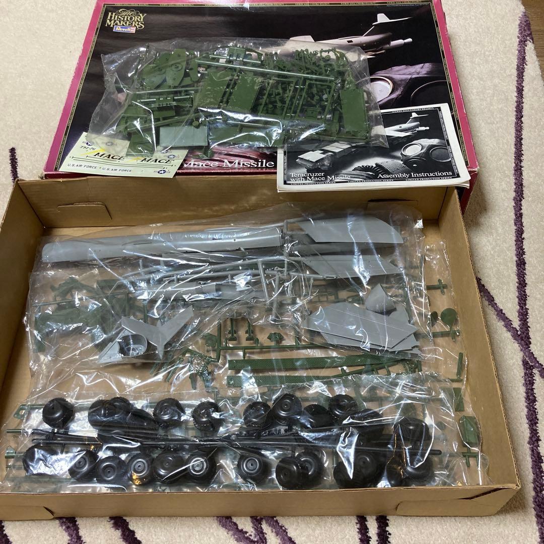 航空機・ヘリコプター 1/32Revell Teracruzer with Mace Missile