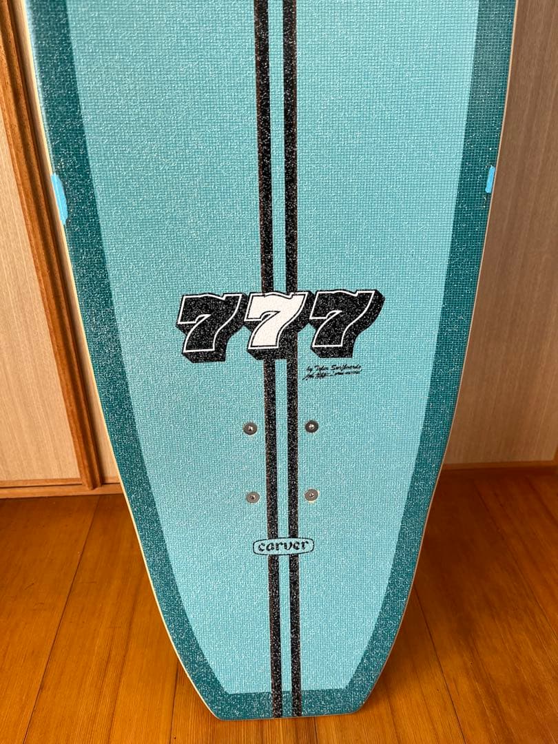 カーバーTYLER 777Surfskate Complete 36.5