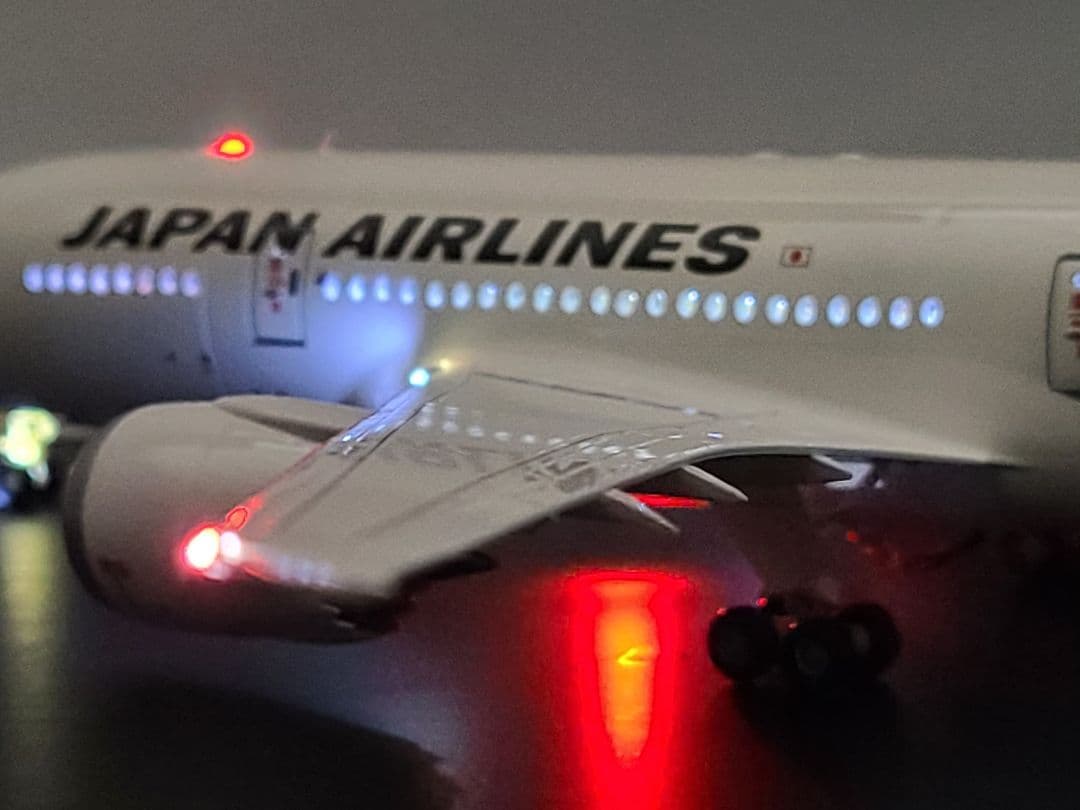 JAL Boeing 787-8 (JA827J) LED 仕様完成品