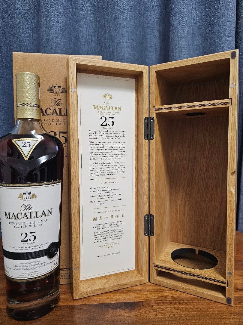The Macallan 25年 シングルモルトウイスキー 2022年リリース