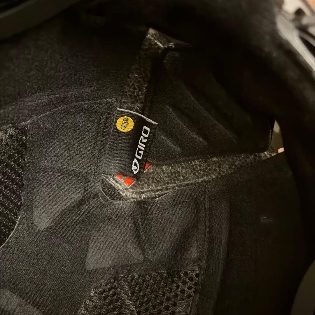 Giro Ledge ヘルメット MIPS オリーブグリーン