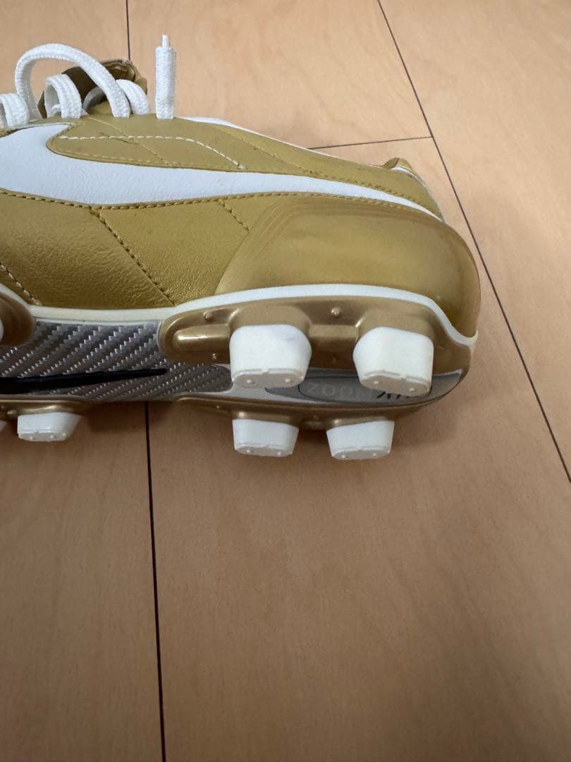 ナイキ　エアレジェンド　ロナウジーニョ