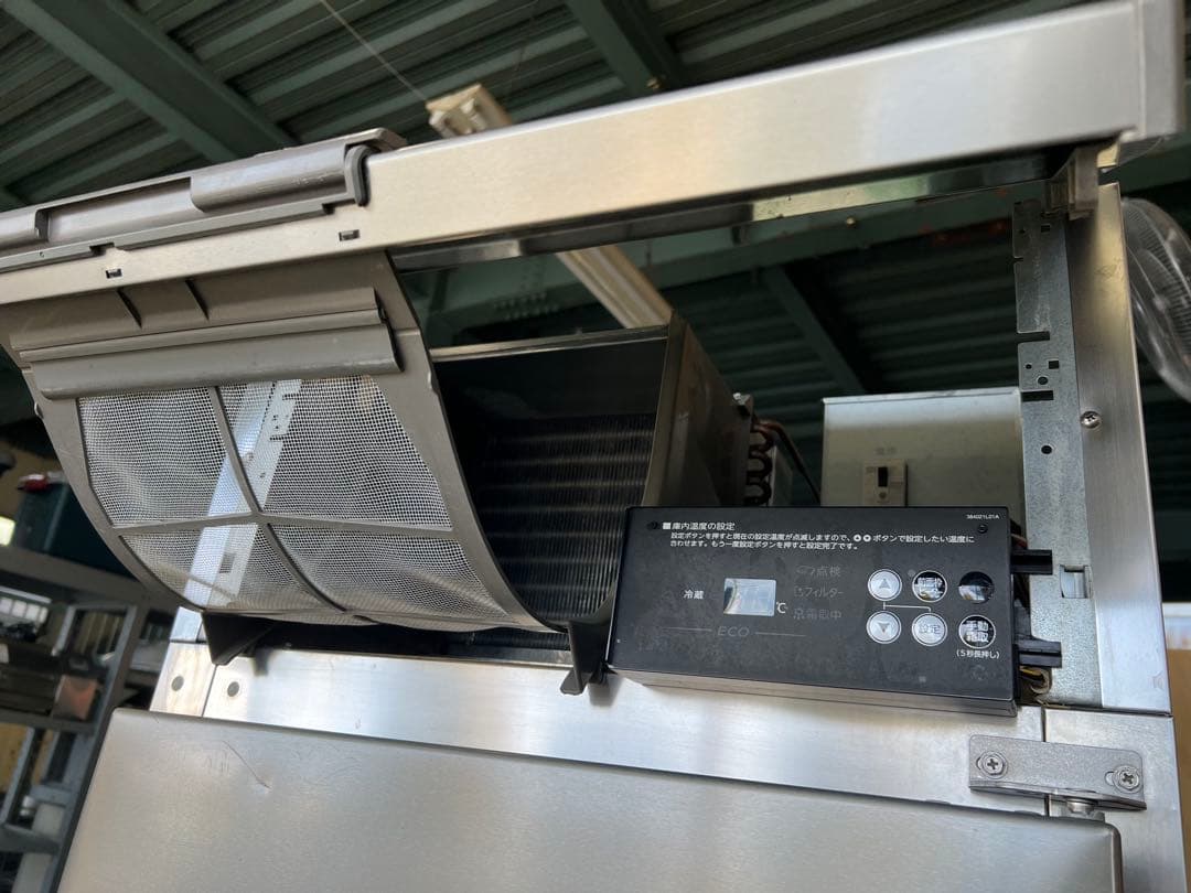 2019年ホシザキ縦型冷蔵庫 625x800x1890