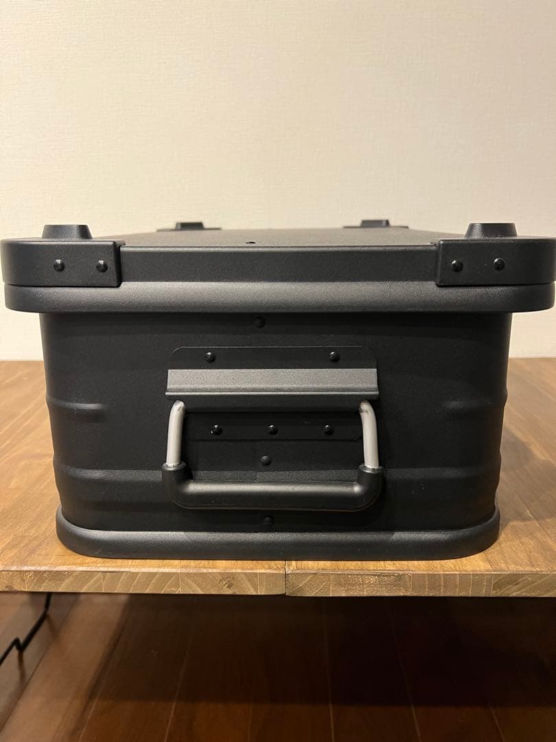 ヴェントラクス アルミニウムコンテナ パンドラ 25L