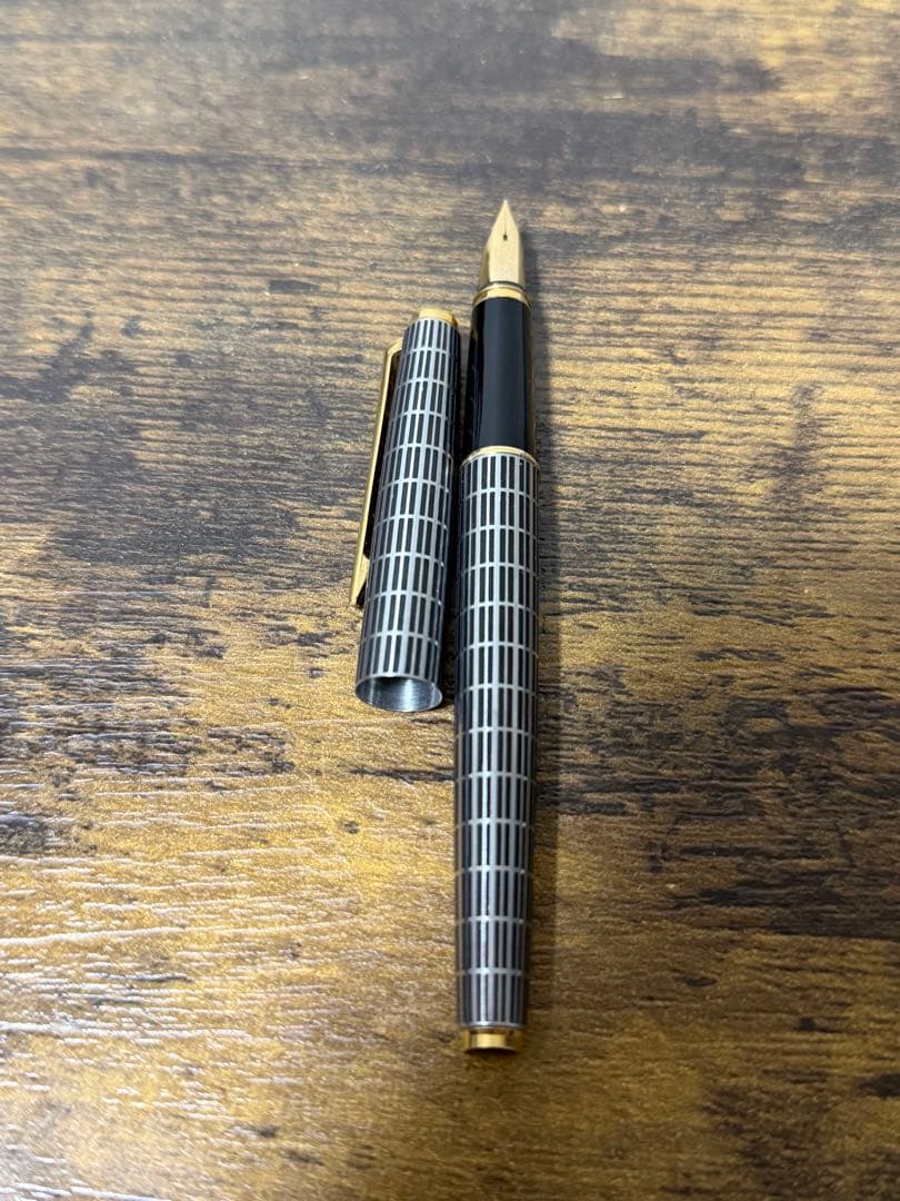 筆記確認&洗浄済　1976年製　18金　ゴールド　蝕刻　パイロット　万年筆　細字