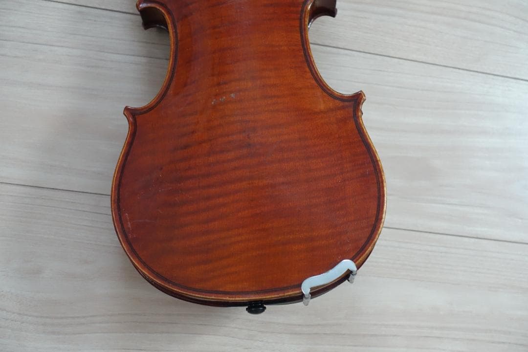 フレンチ・モダンヴァイオリン1982年　裏板一枚　中古品