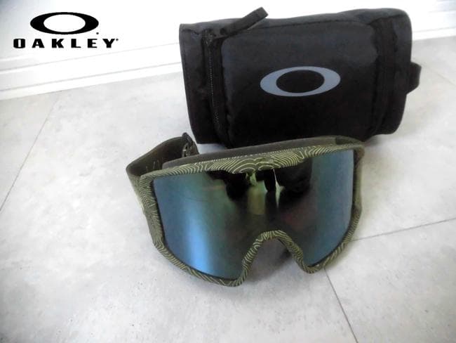 美品 22-23 OAKLEY LINE MINER スノーボード ゴーグル