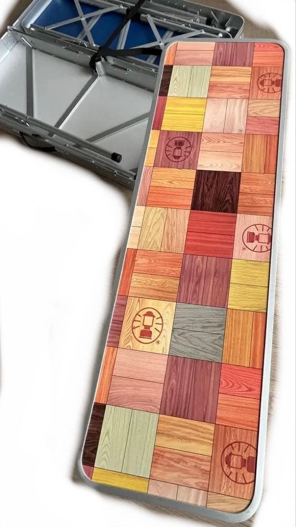 Coleman アウトドアテーブル モザイク　木目調