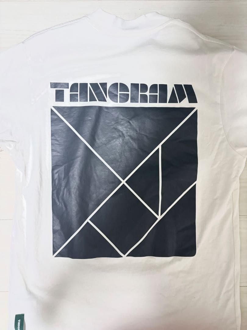 TANGRAM モックネックTシャツ