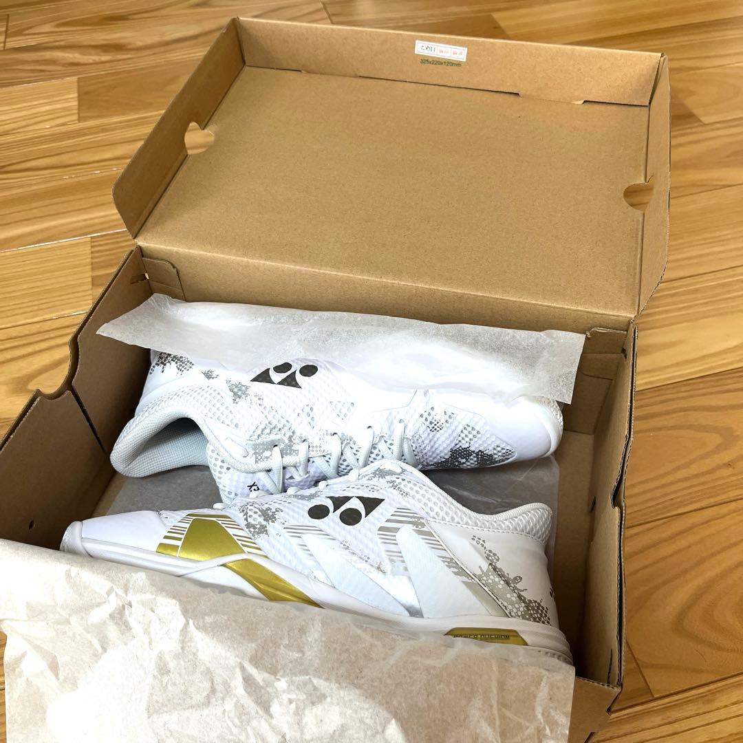 ヨネックス パワークッション エクリプションZメン SHBELZ3M 26.5