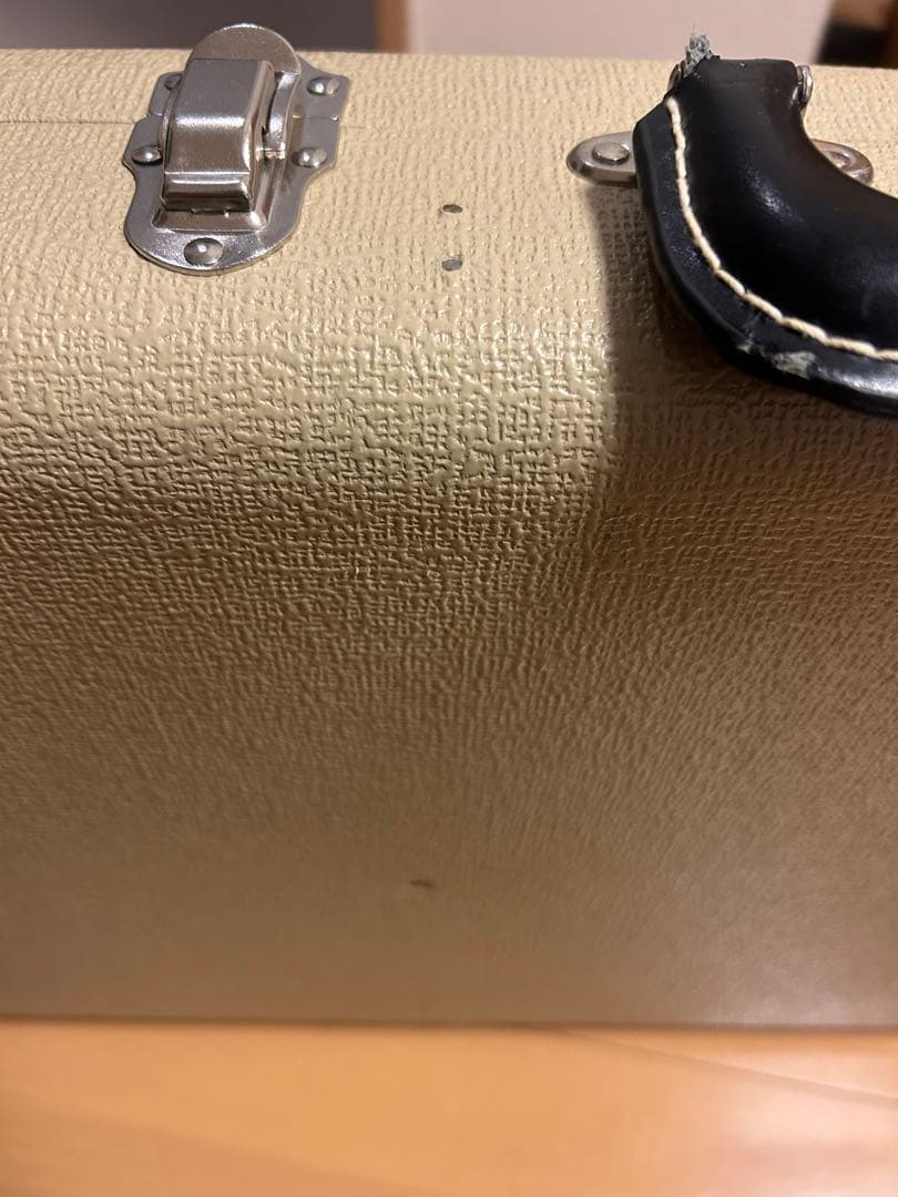 エレキベース用ハードケース　木製