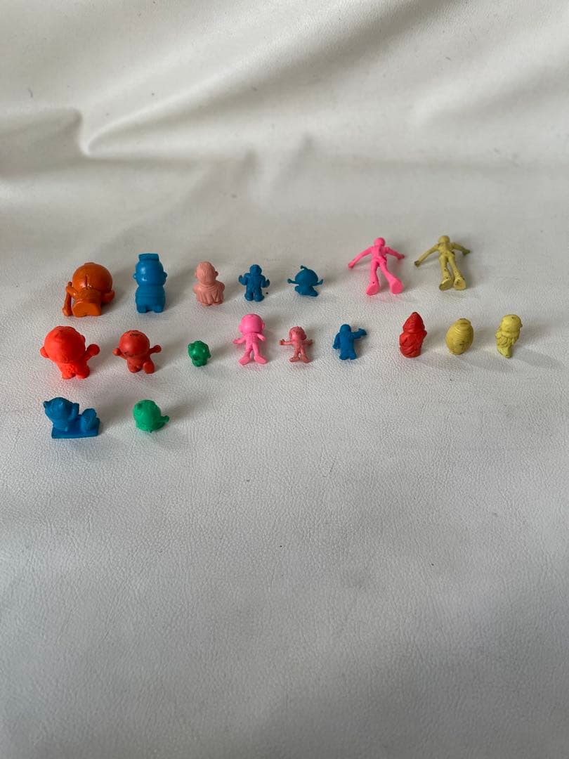 キャラクター 消しゴム おぼっちゃまくん ゲゲゲの鬼太郎 じゃりン子チエ 等