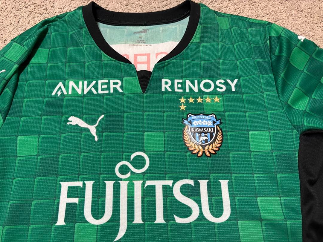 サッカー　 川崎フロンターレ　 プーマ　 優勝記念　GK ユニフォーム