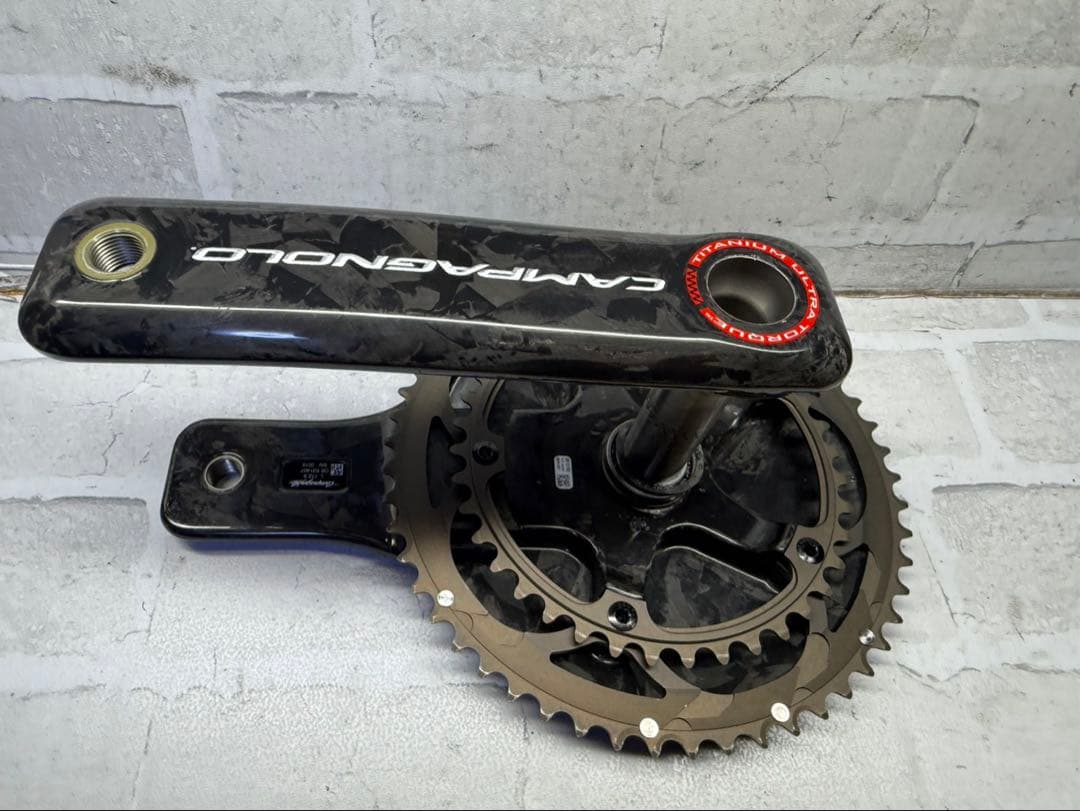 カンパニョーロ　BORA ULTRA カーボンクランク　 カーボン