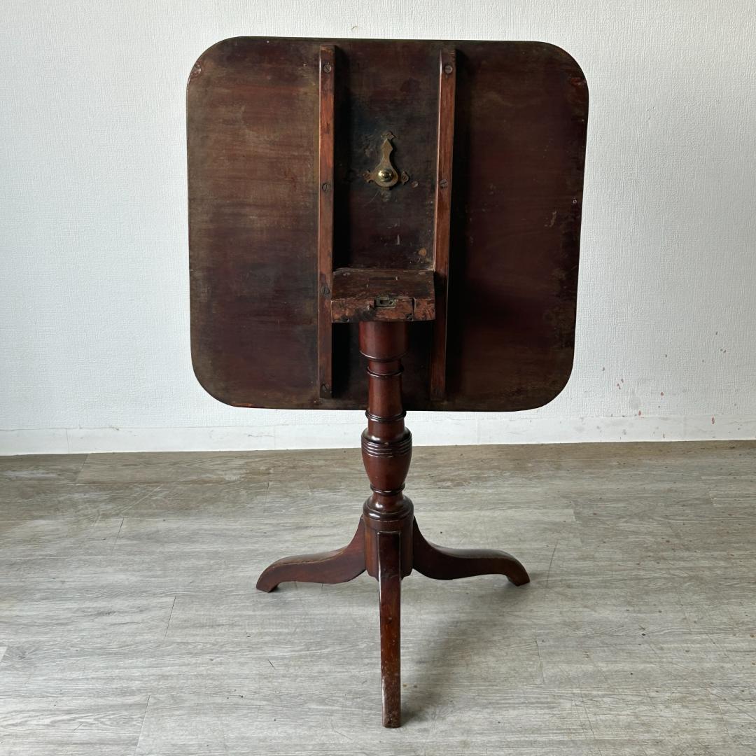 イギリス アンティーク家具 ブレックファースト テーブル 1930年頃 732A