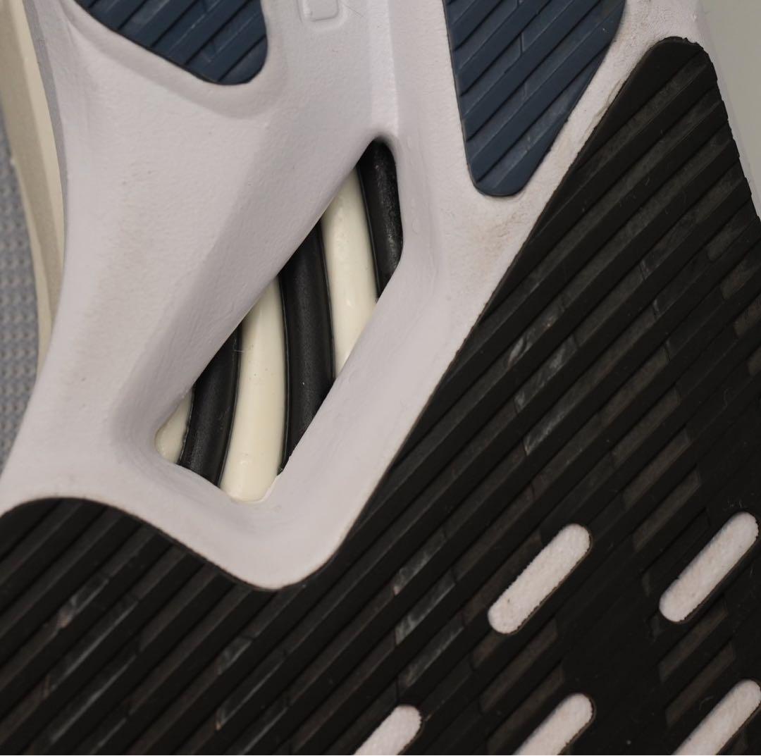 アディゼロ　ボストン12M 26cm 2025年2月購入