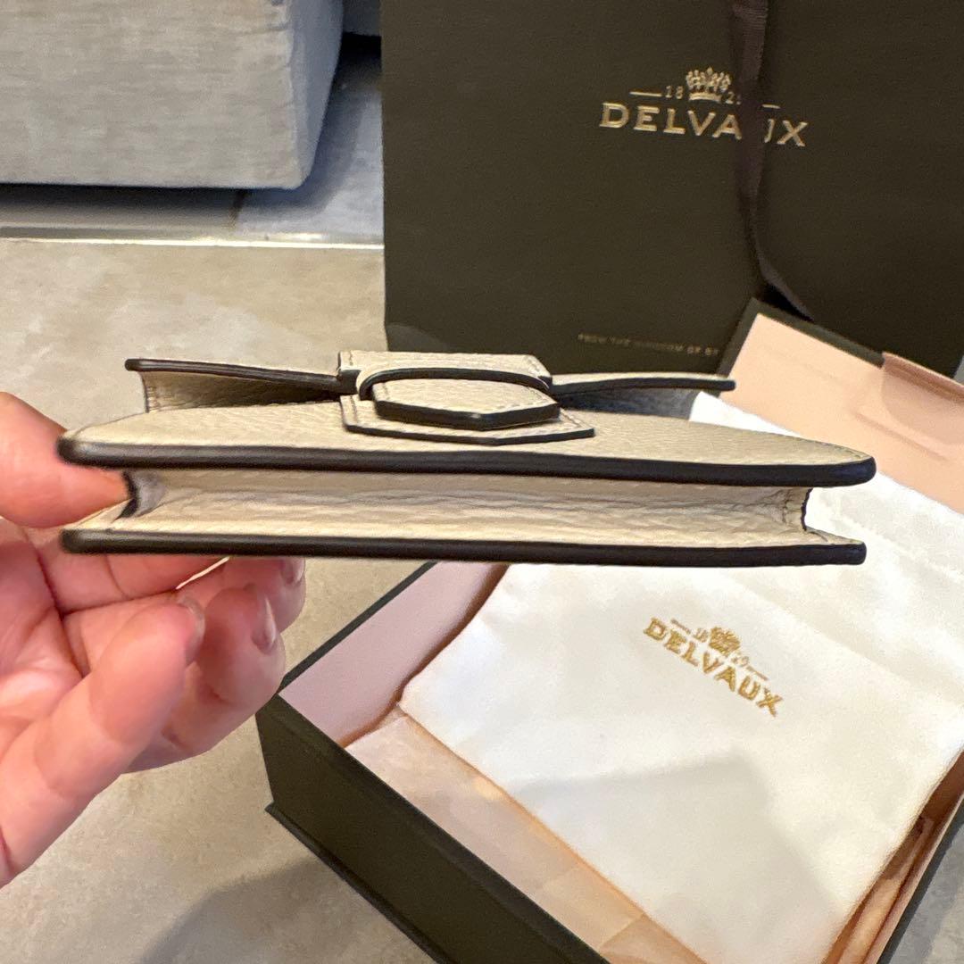 DELVAUX ベージュ レザー カードホルダー財布