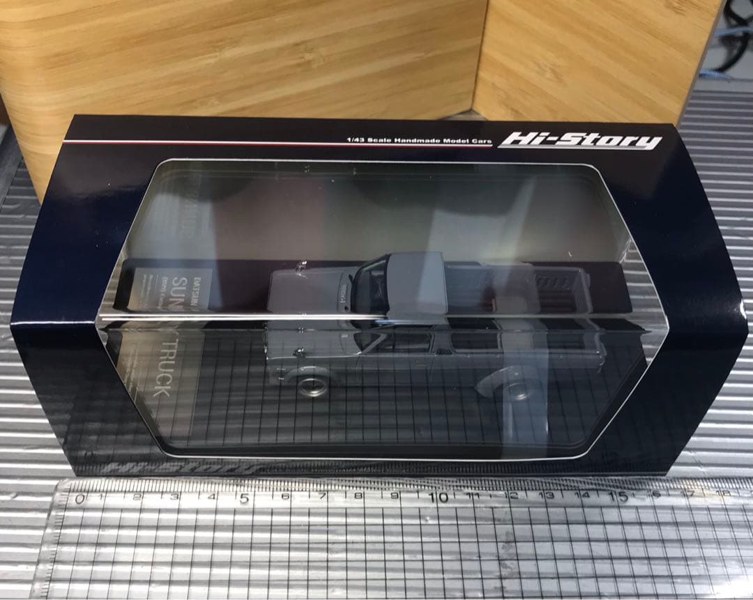 NISSAN SUNNY TRUCK 1979 サニトラ　1/43