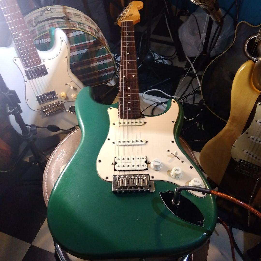 エレキギター。 ストラトキャスタータイプ…SSH