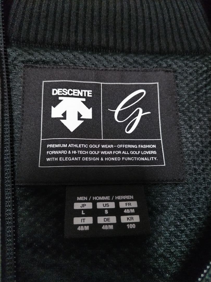 デサントゴルフ　スマートパディング　ニットジャケット　中綿ジャケット　グレー