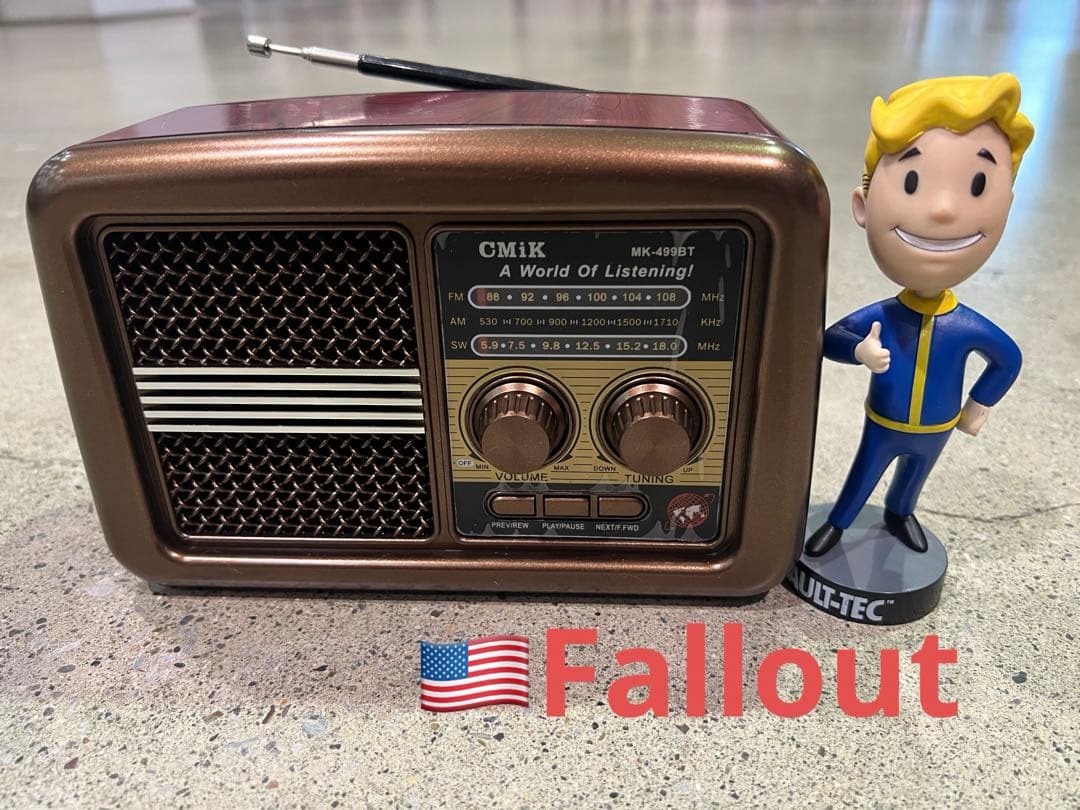 福袋　US直輸入短波SW/FM/AMフォールアウトラジオ Vault Boy付