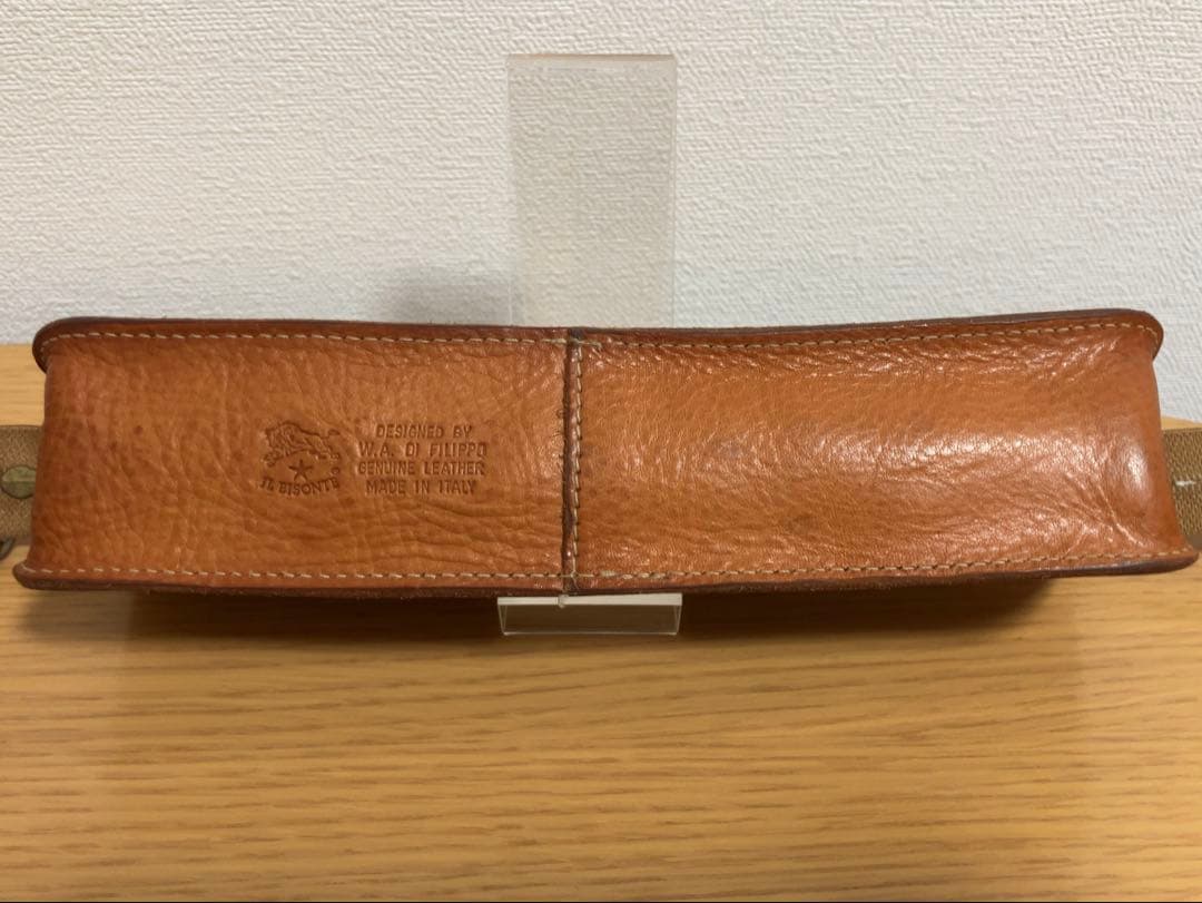 IL BISONTE レザー 筆箱