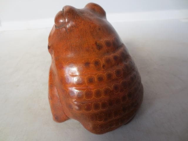 竹根　蛙　　木彫仏　木彫　高さ8.7㎝　　R7/12/3-2