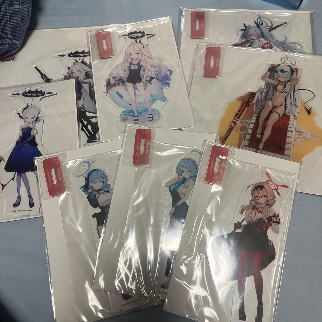 ブルーアーカイブ　アクリルスタンド　35種