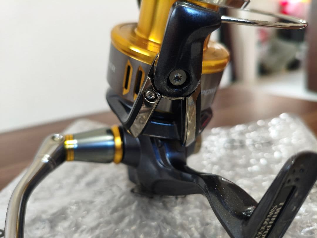 ［極美品］シマノ 15ツインパワー SW 6000HG