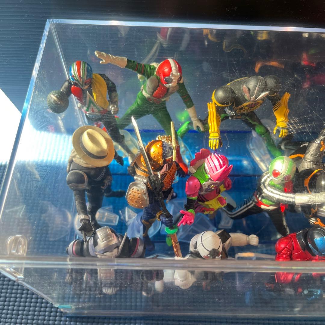 仮面ライダー創絶　フィギュアセット